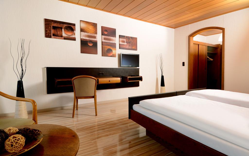 Breuberg Hotel Es Laemmche מראה חיצוני תמונה